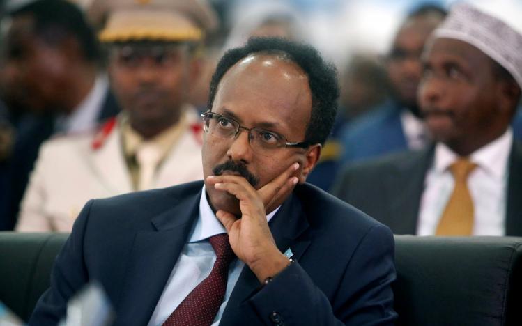 Farmaajo oo loo caleemo-saaray madaxweynaha 9-aad ee Soomaaliya[Xigashada sawirka: Reuters]