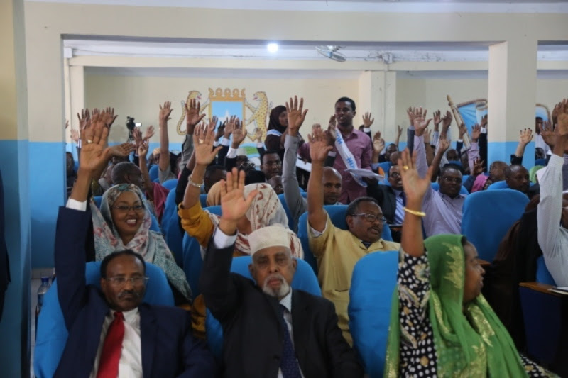 Somali Parliament approves new cabinet ministers proposed by PM Khayre. [Photo: Archive]