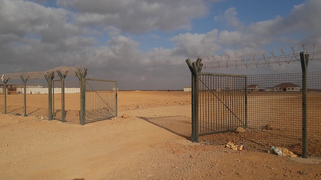 Wire fence installed at the Garowe international airport. [Photo: Puntland Mirror]